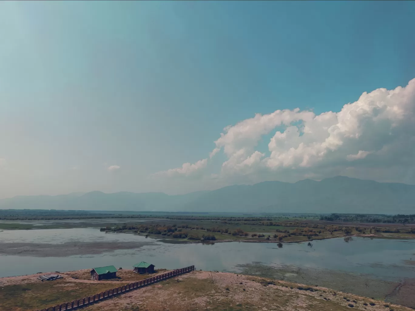 Photo of Wular Lake By Soumalya Banerjee