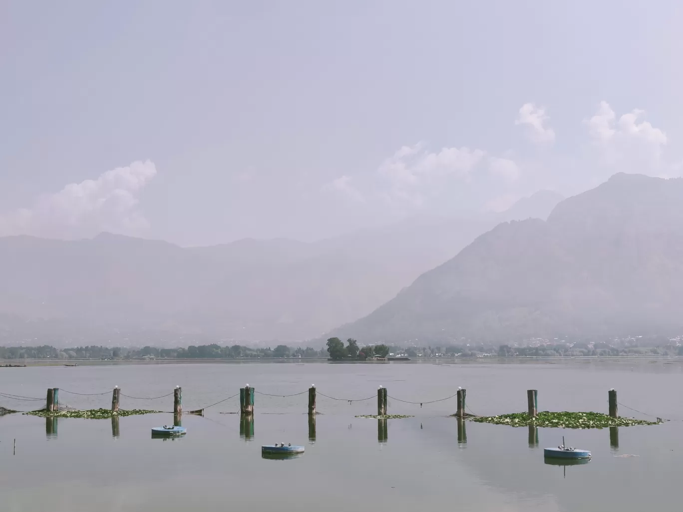 Photo of Srinagar By Soumalya Banerjee