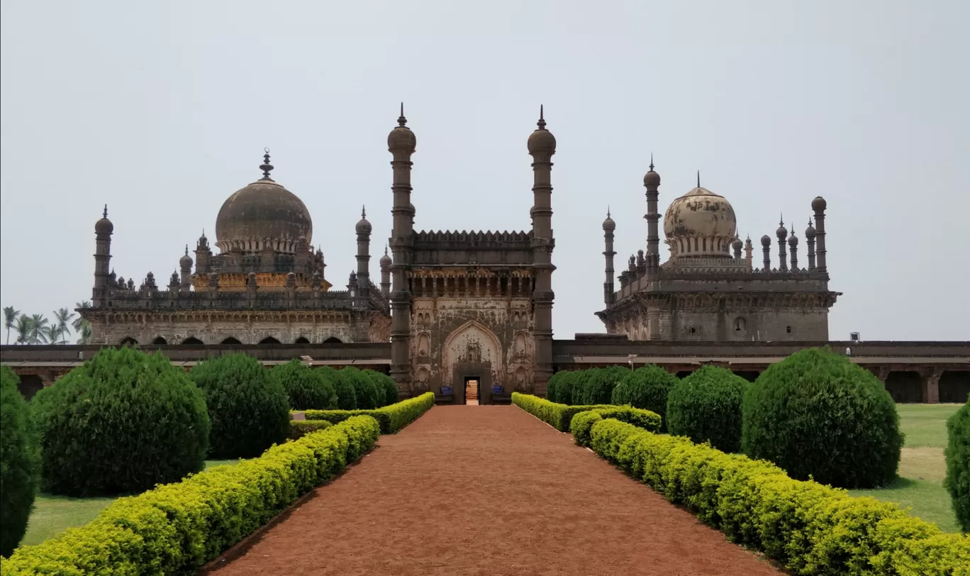 Photo of Bijapur By Soumalya Banerjee