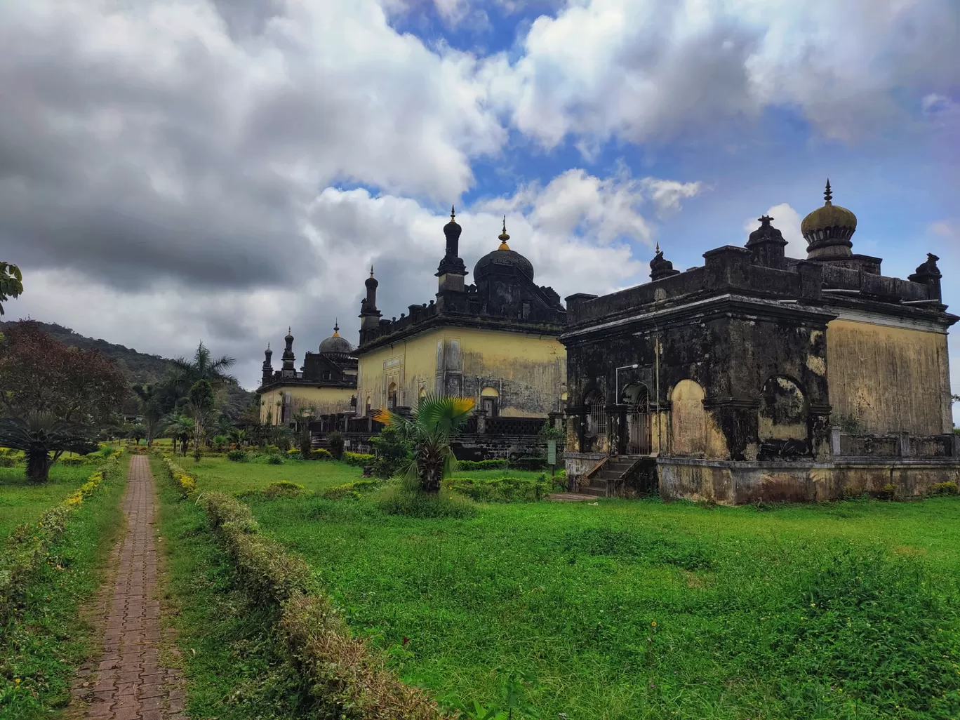 Photo of Madikeri By Soumalya Banerjee