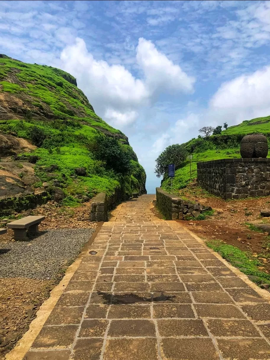 Photo of Naneghat By Soumalya Banerjee