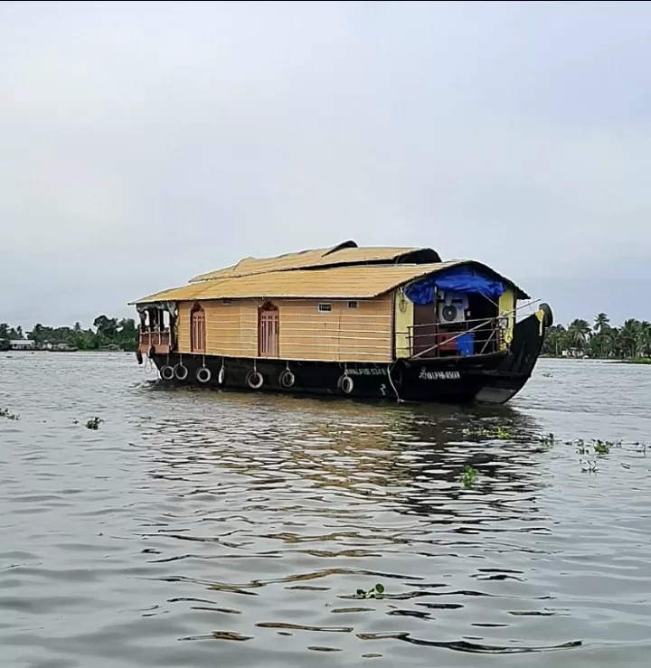 Photo of Backwaters Kerala By Mahira Ismail