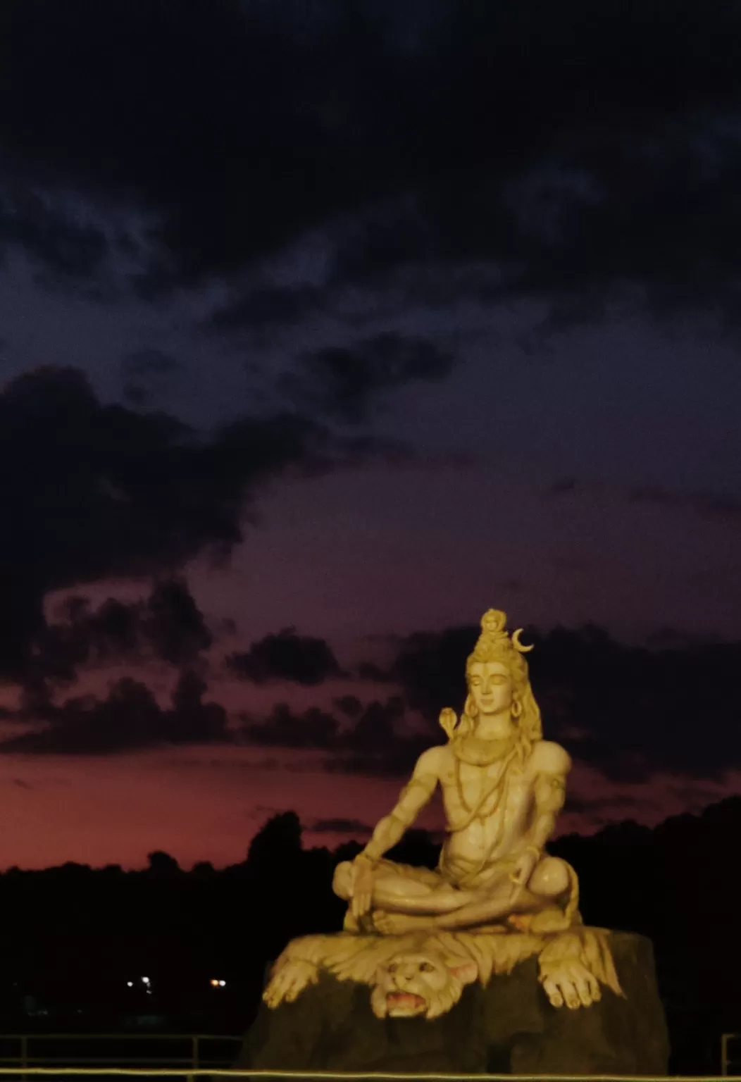 Photo of Parmarth Niketan Ashram By charishma chondamma