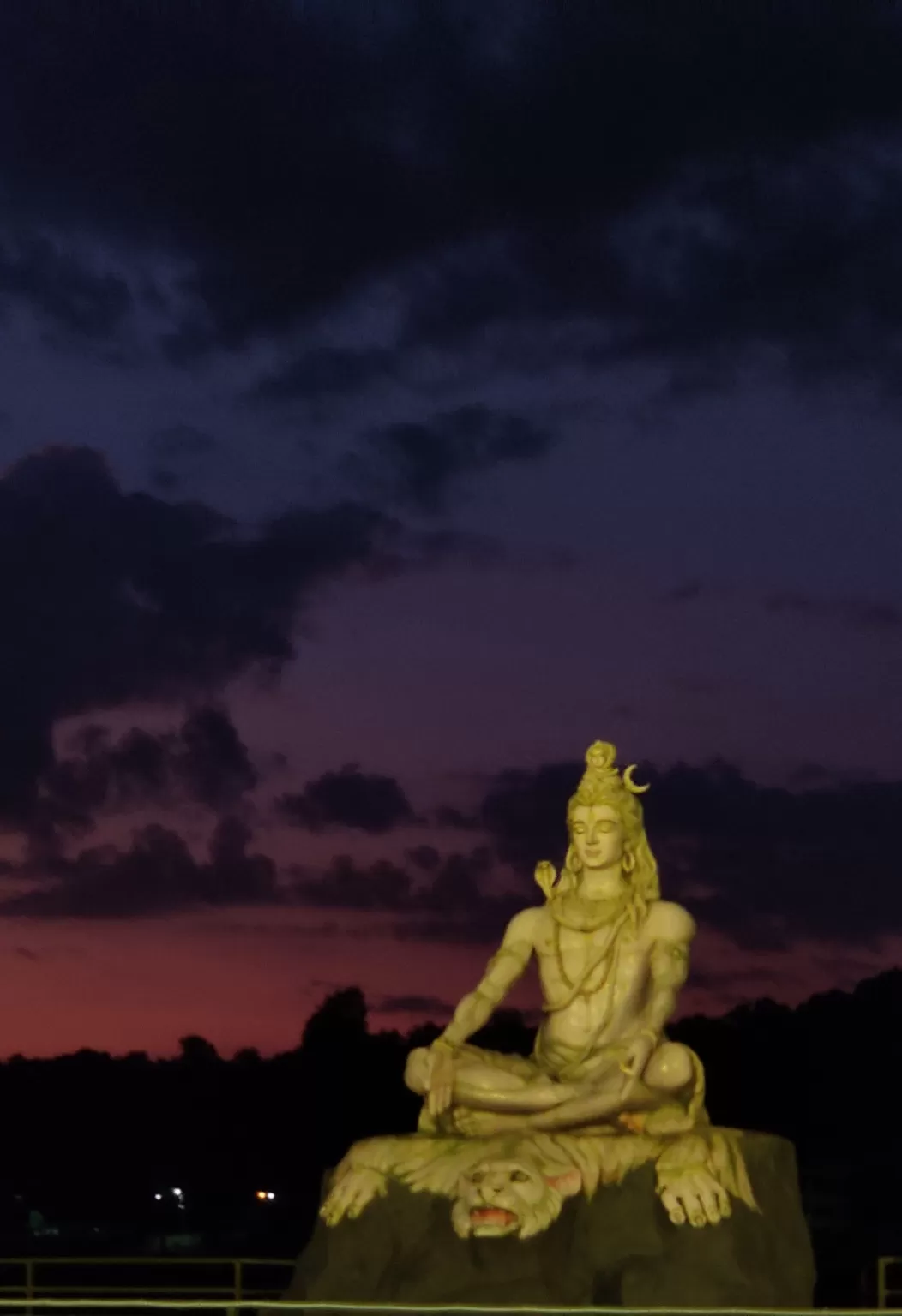 Photo of Parmarth Niketan Ashram By charishma chondamma
