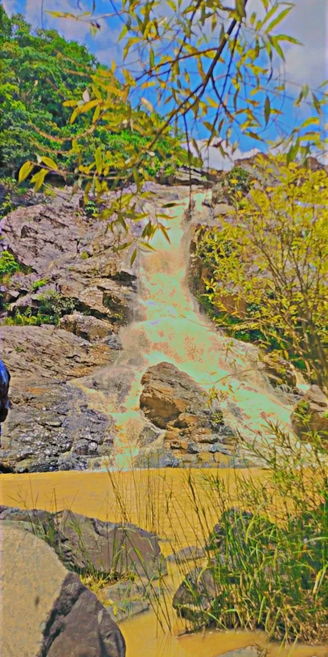Photo of Hirni Water Falls By Sejal Lakra 
