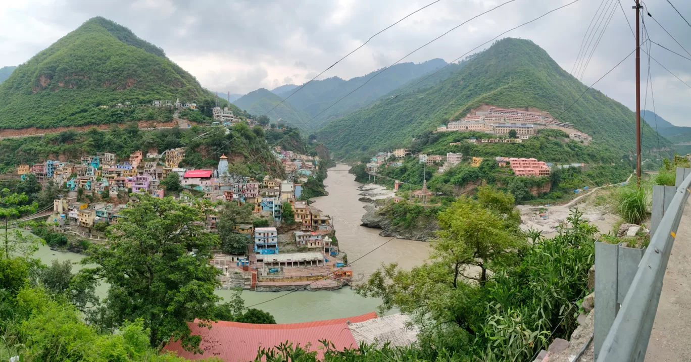 Photo of Devprayag By Serial Traveller 