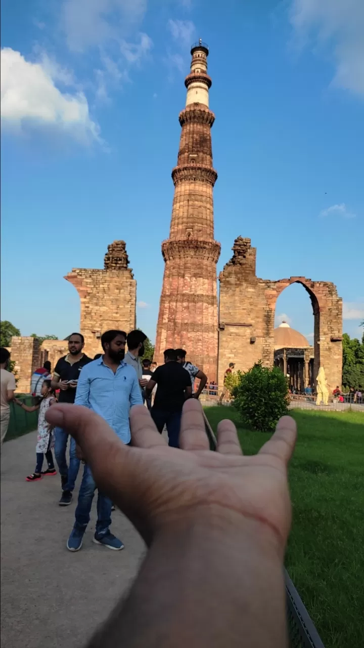 Photo of Qutub Minar By Jhadeswar Khanda