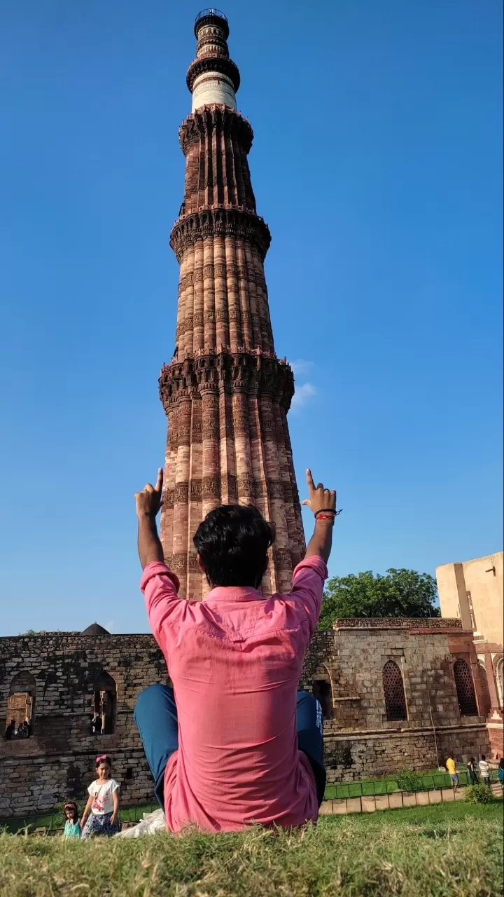 Photo of Qutub Minar By Jhadeswar Khanda