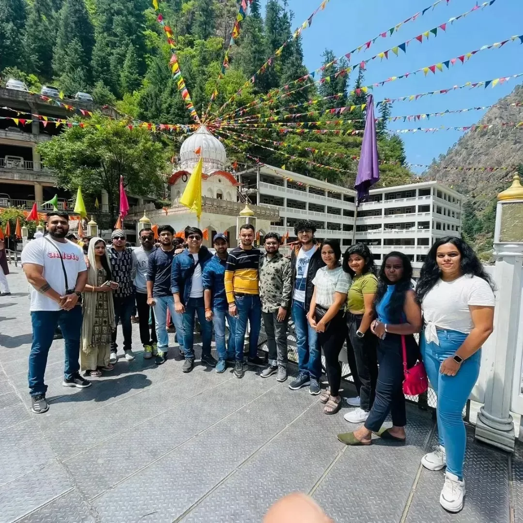 Photo of Manikaran By Romeo Travels