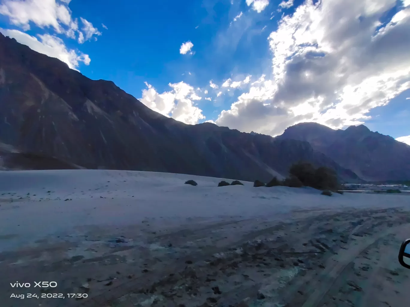 Photo of Nubra Valley By Arnab Chatterjee 