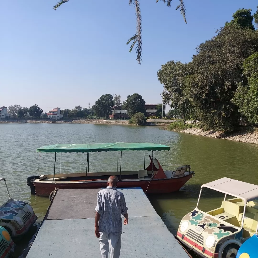 Photo of Karna Lake By Priti Gumber 