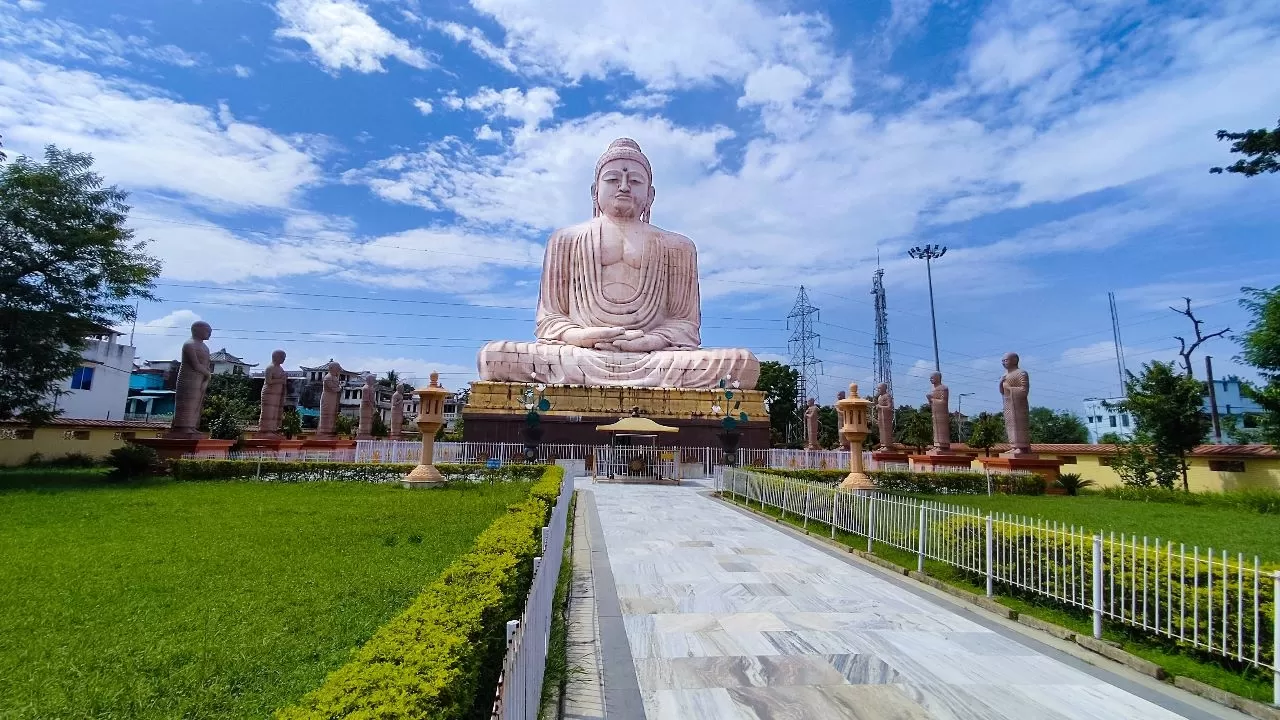 Photo of The Great Buddha Statue By Street Vlogger 