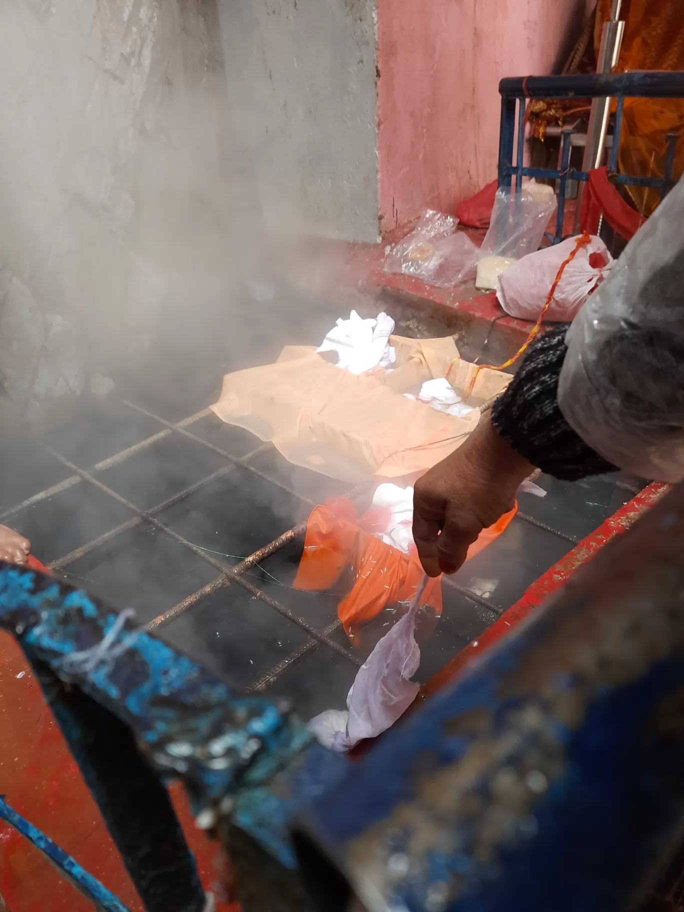 Photo of Yamunotri By Maitreyi Pant Sontakke