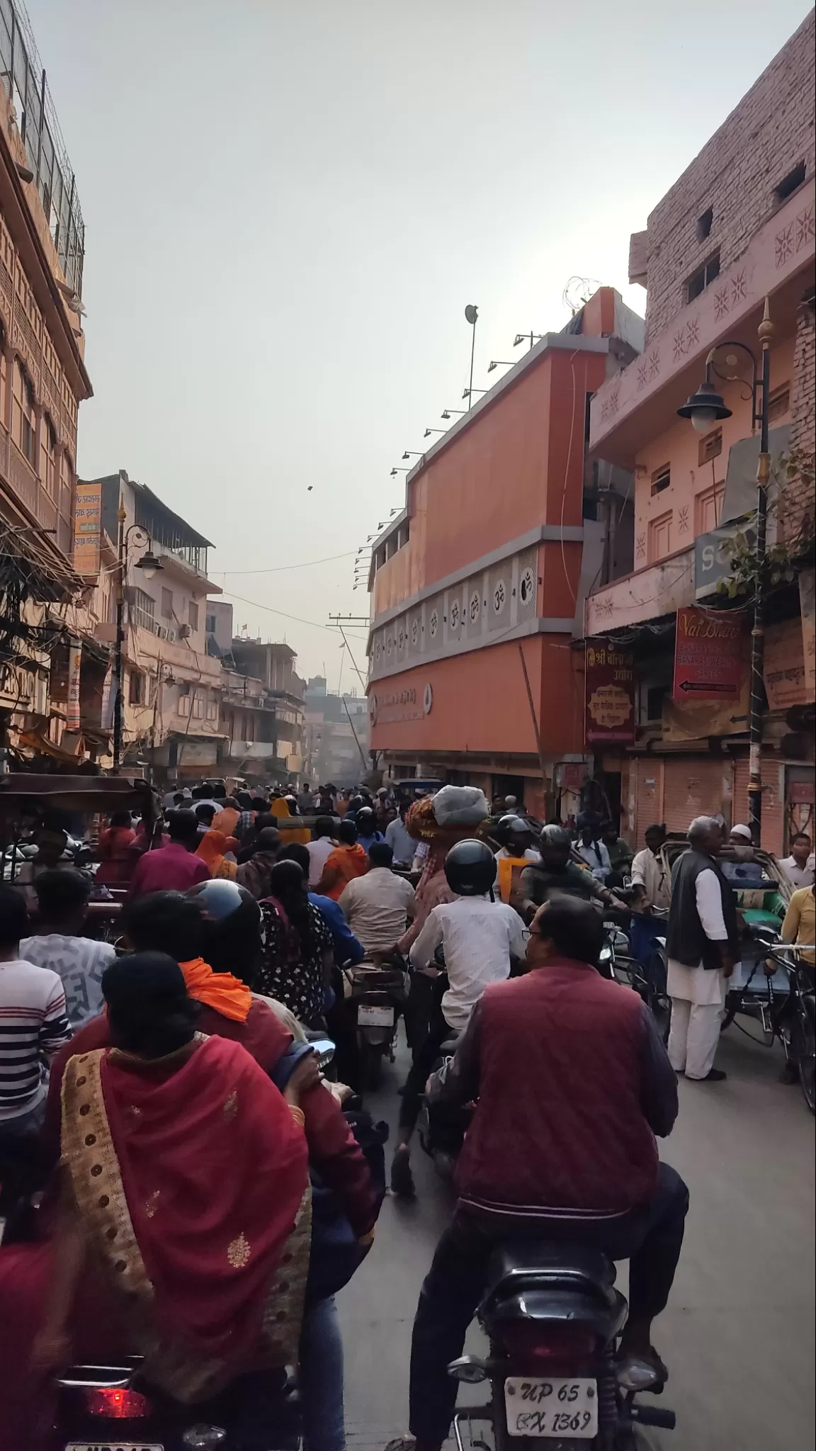 Photo of Kashi Vishwanath mandir By Aman Maurya