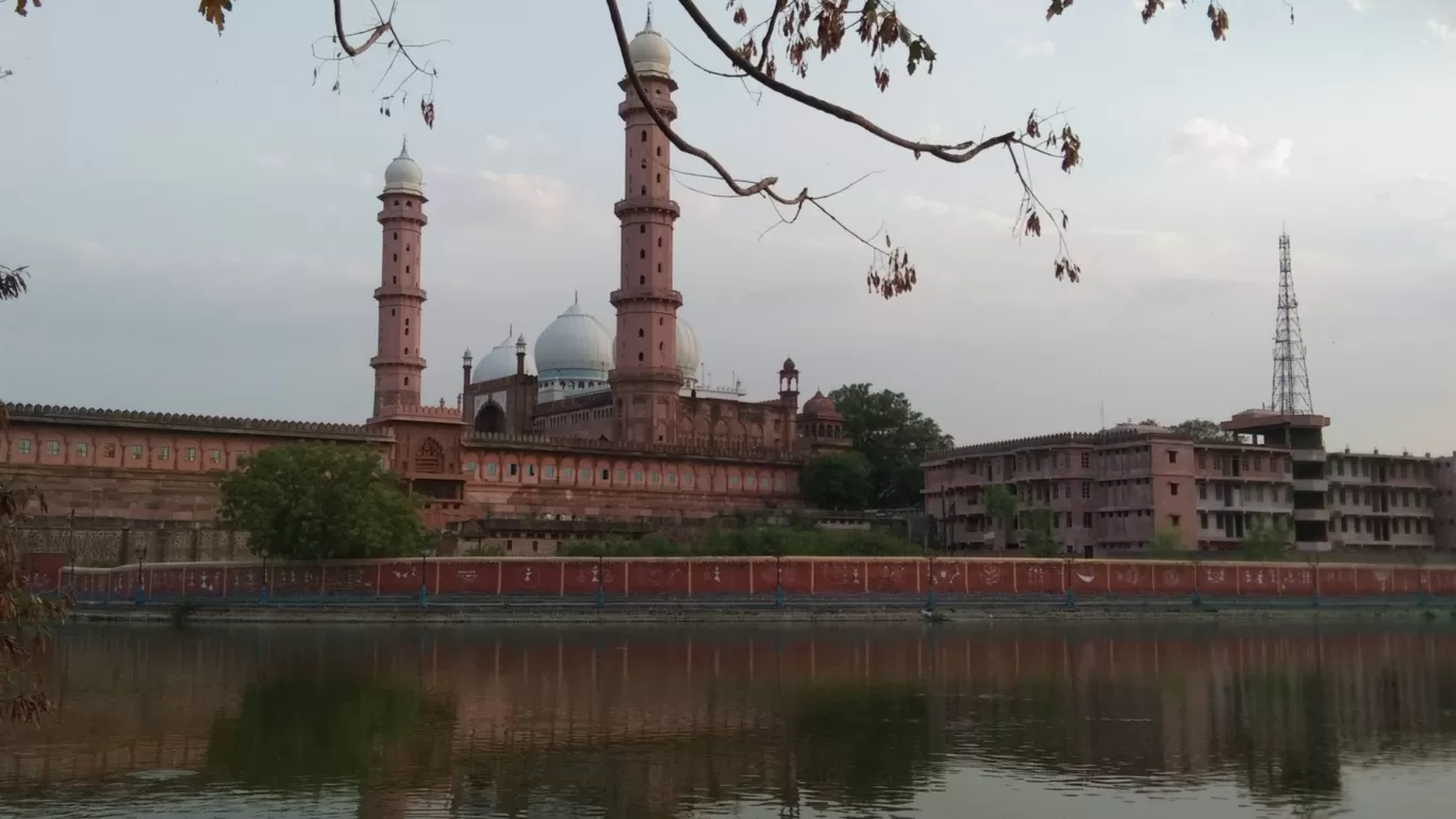 Photo of Taj Ul Masajid Bhopal By Aman shah