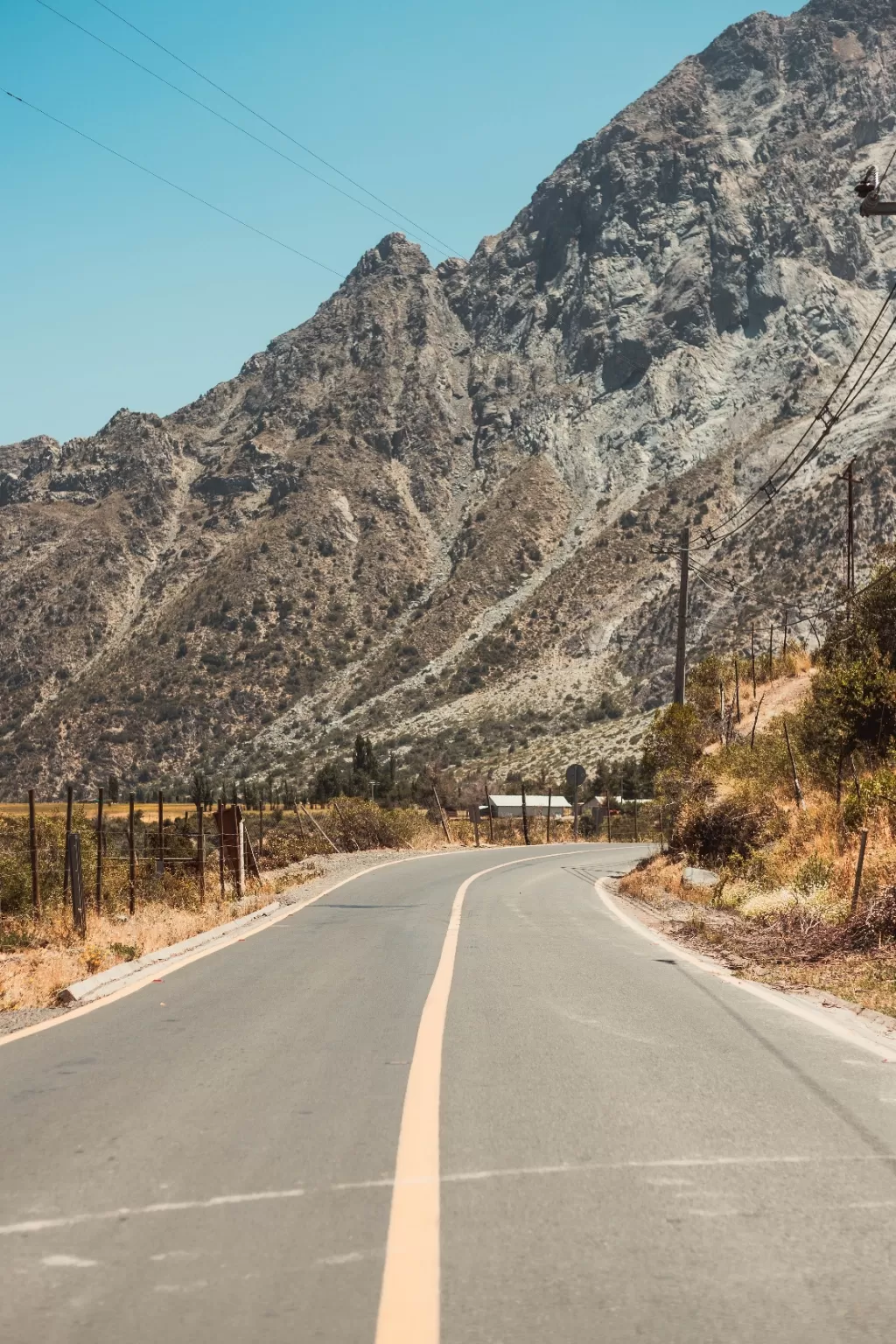 Photo of Raisen Road By Aman shah