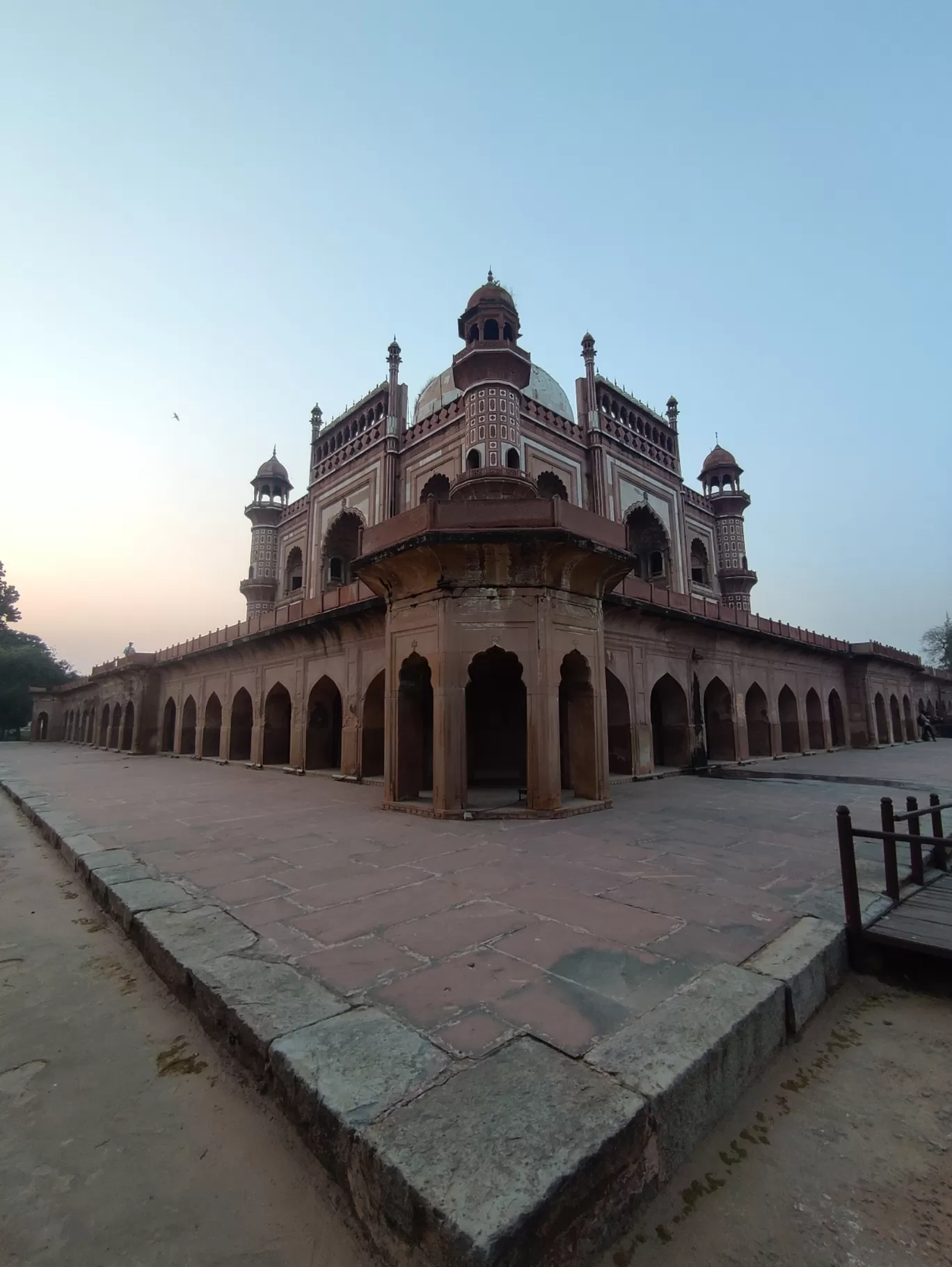 Photo of Safdarjung Tomb By Prakash Sharma