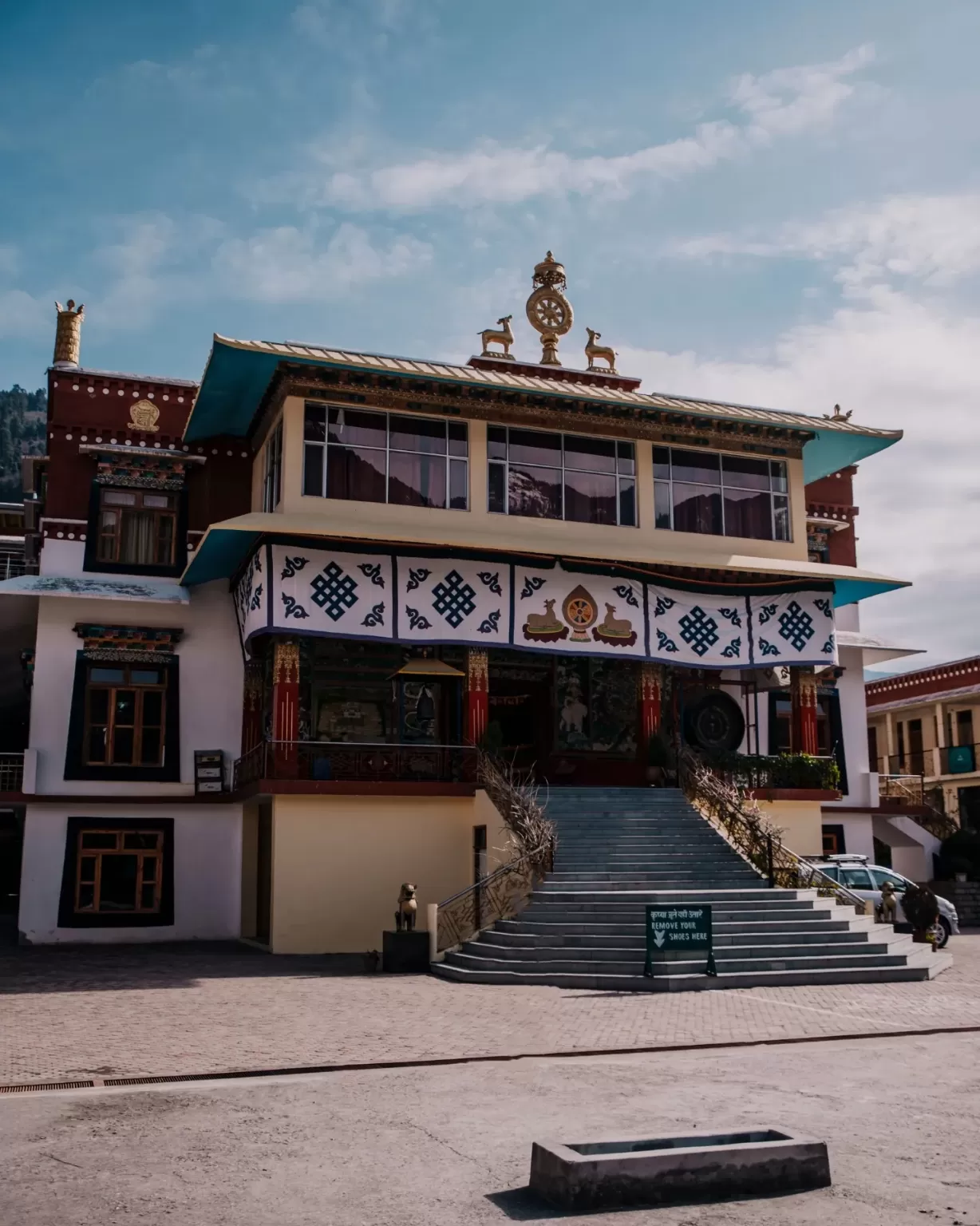 Photo of Dhakpo Shedrupling Monastery By Prakash Sharma