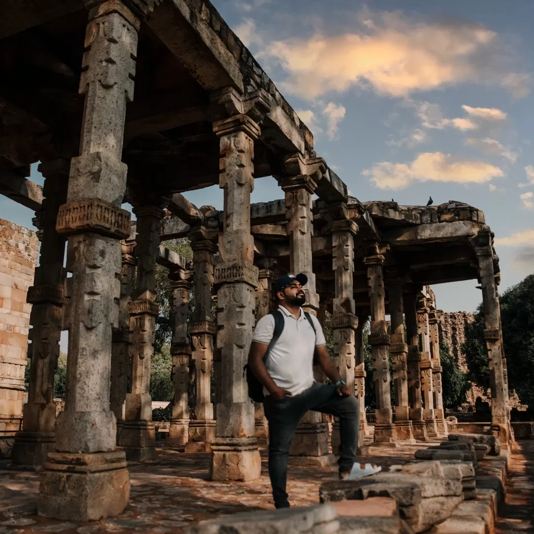 Photo of Qutub Minar By Prakash Sharma