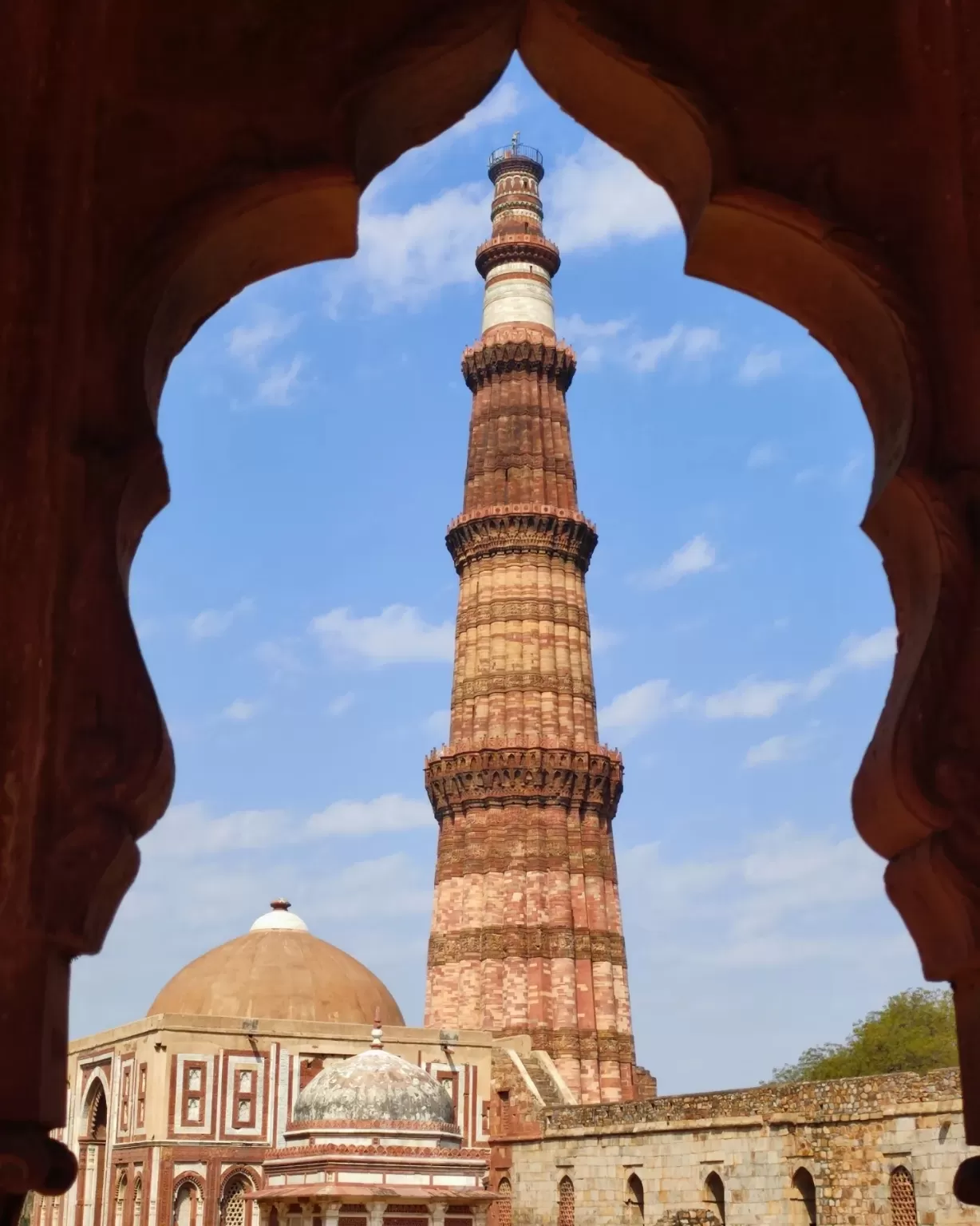 Photo of Qutub Minar By Prakash Sharma