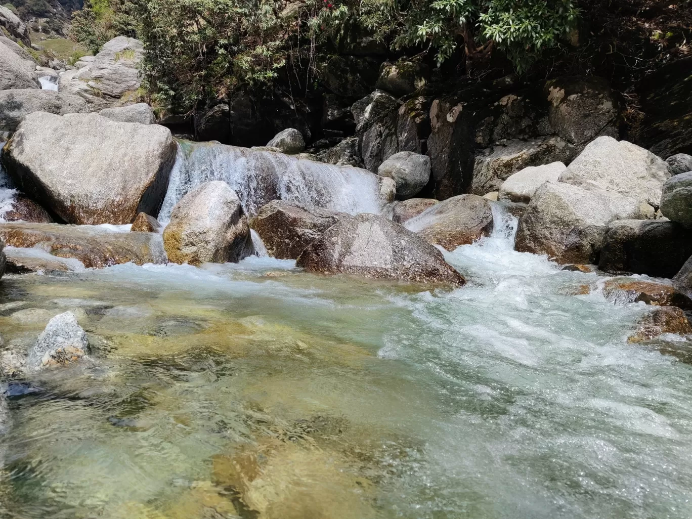 Photo of Kareri Lake By Ritam Banerjee