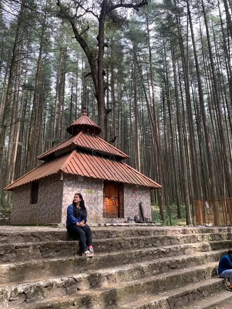 Photo of Koteshwar Mahadev Temple By Naina Thapa