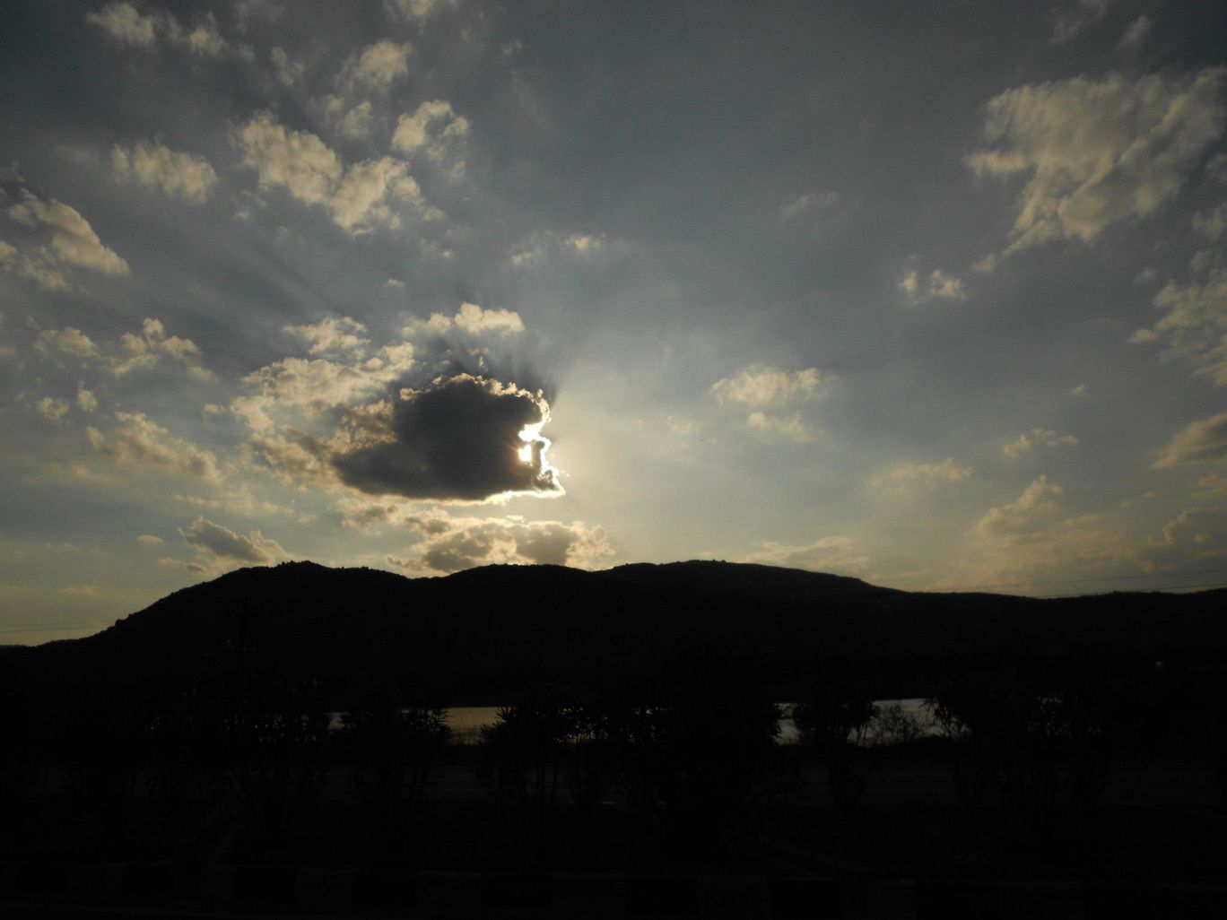 Photo of A bike Trip to Yercaud Hogenakkal By Ratul Sengupta