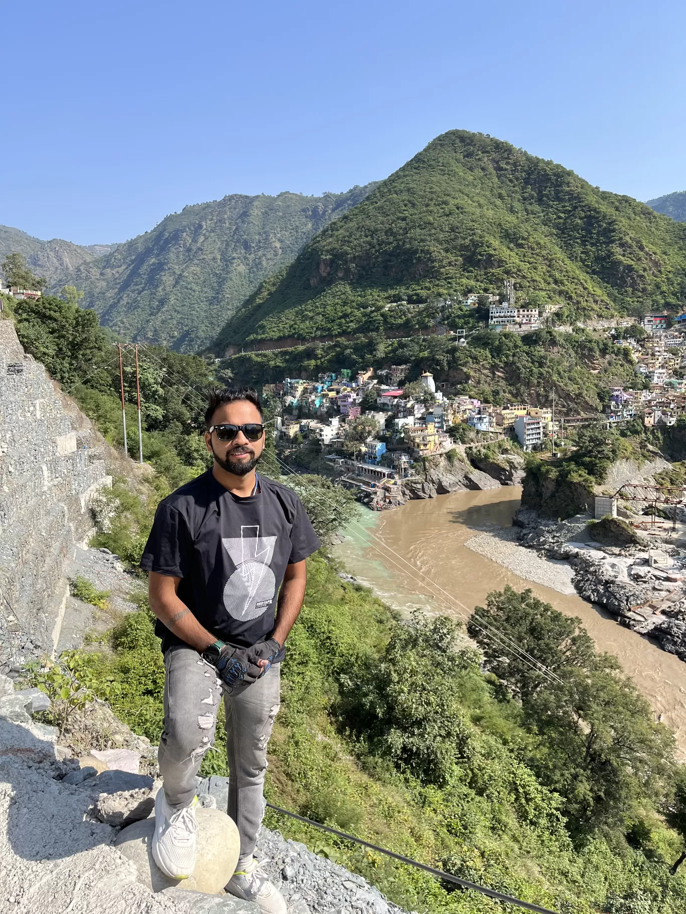 Photo of Devprayag Sangam By counting_mountains