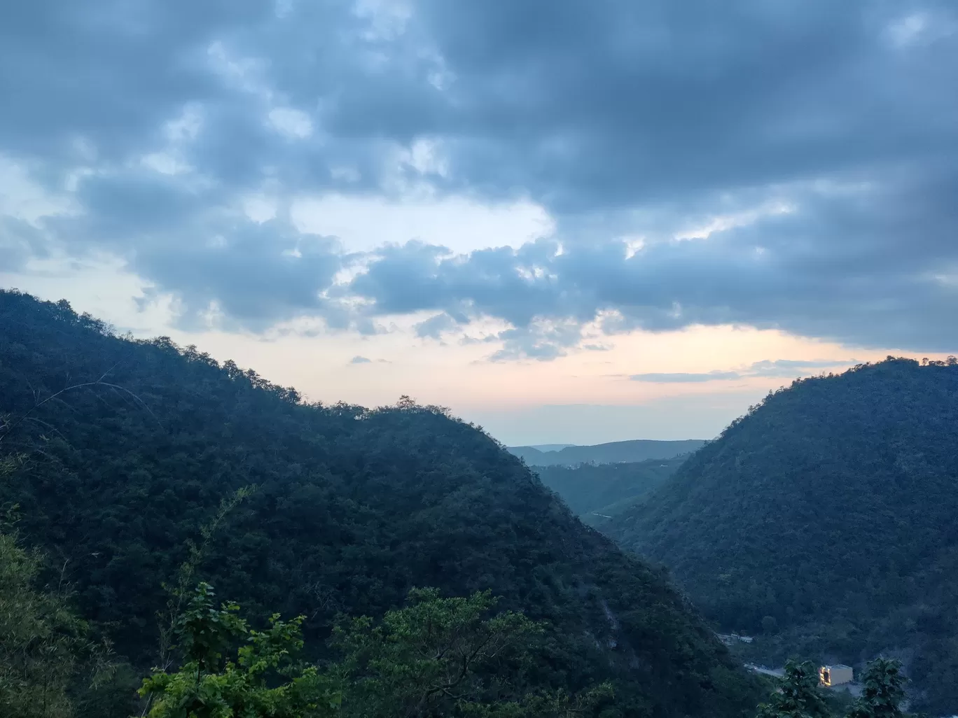 Photo of Dehradun By Priyanka Iyer