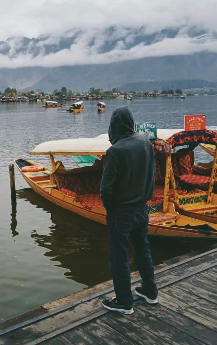 Photo of Dal Lake By lone Aasif