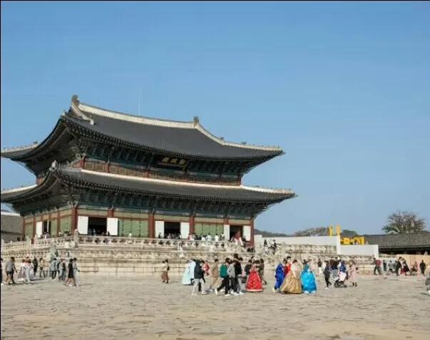 Photo of Gyeongbokgung Palace By Untold Story