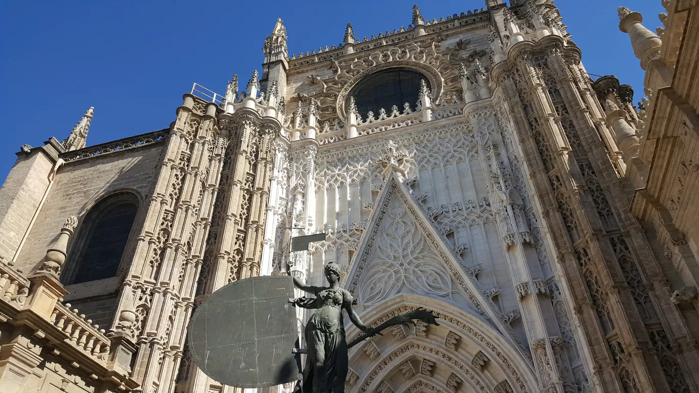 Photo of Cathedral of Saint Mary of the See By Kinjal Dedhia Maroo