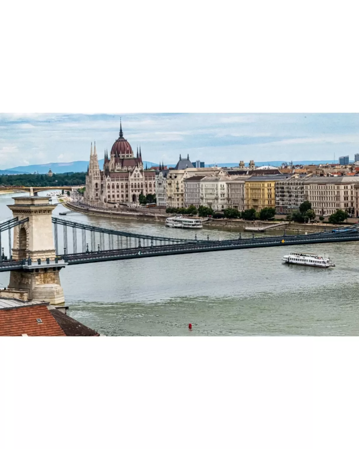 Photo of Budapest By Aksshita Gupta