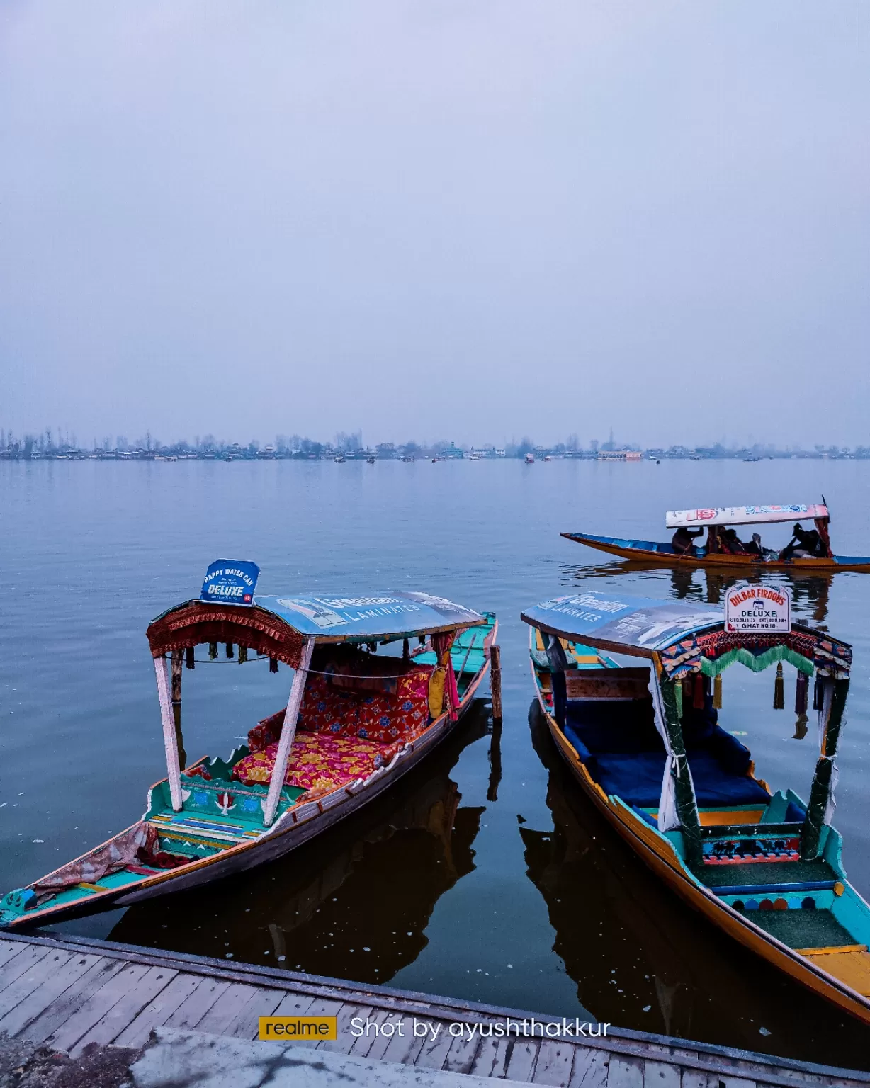 Photo of Dal Lake By Ayush Thakur (Ayush)