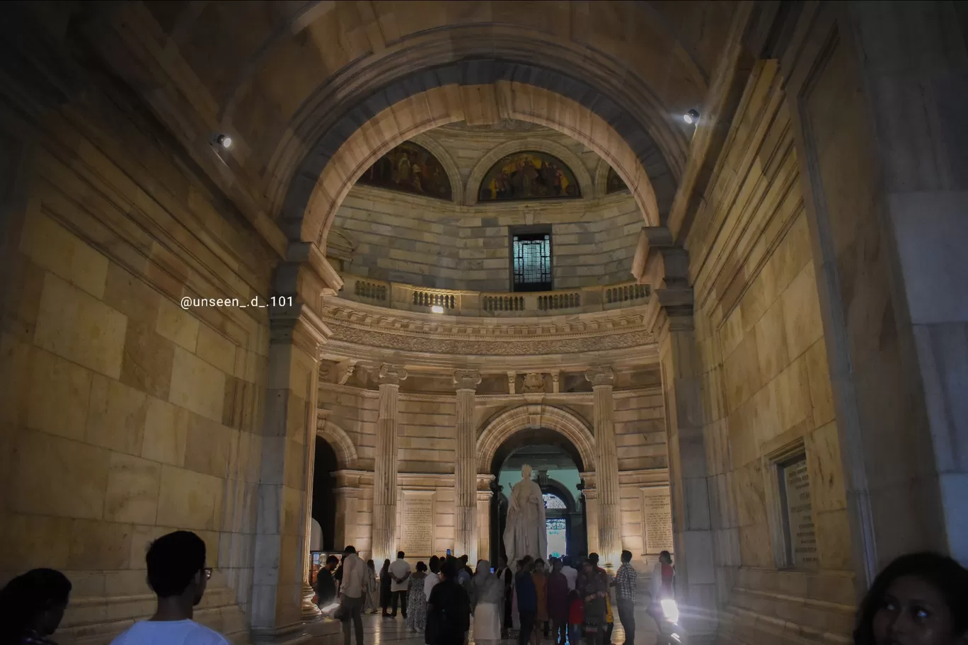 Photo of Victoria Memorial By Devraj Takri