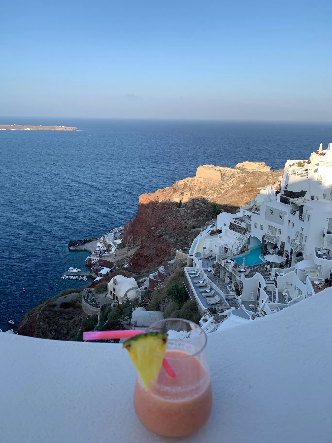 Photo of Greece By Kadambari Bhatte (curlytravelmess)