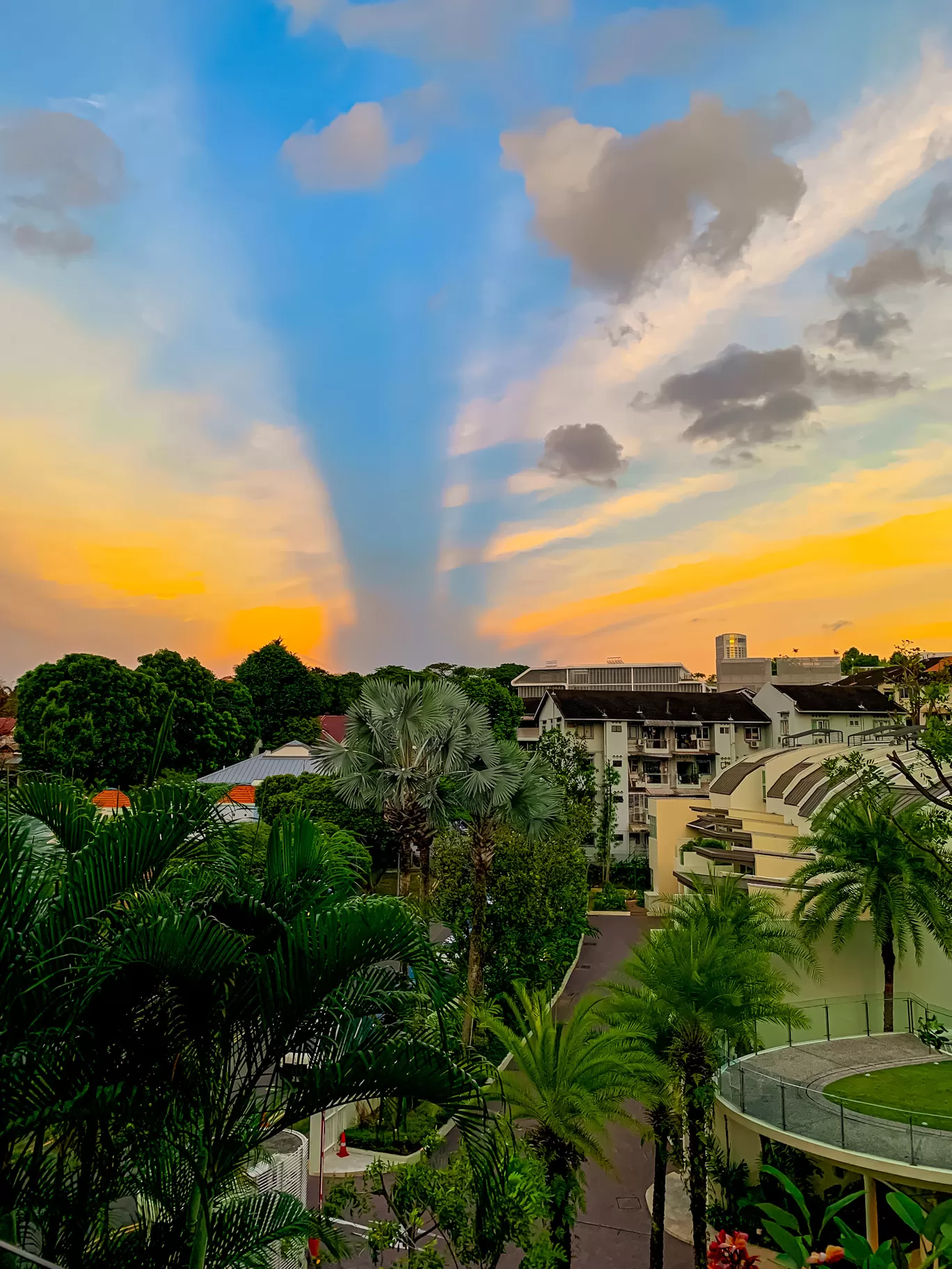 Photo of Singapore By Kadambari Bhatte (curlytravelmess)