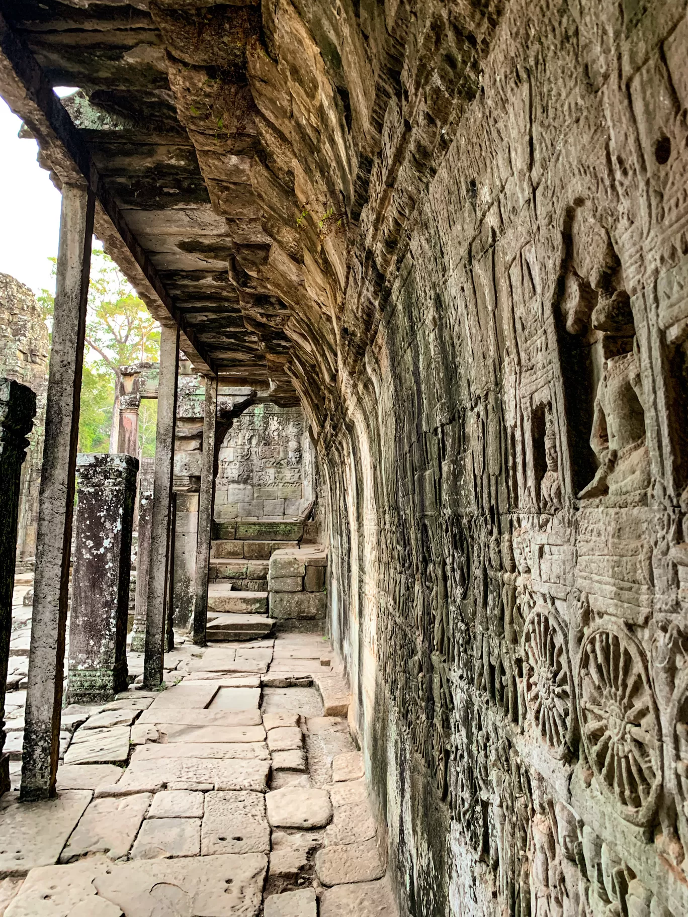 Photo of Cambodia By Kadambari Bhatte (curlytravelmess)