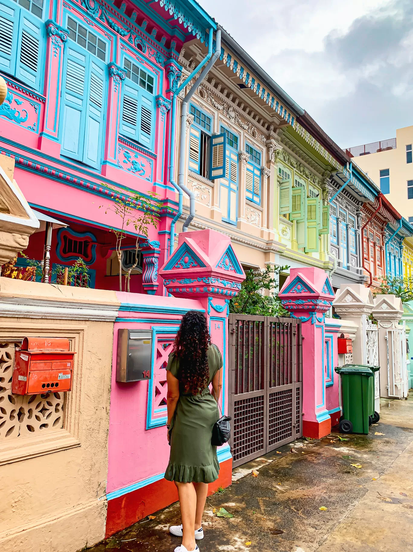 Photo of Singapore By Kadambari Bhatte (curlytravelmess)