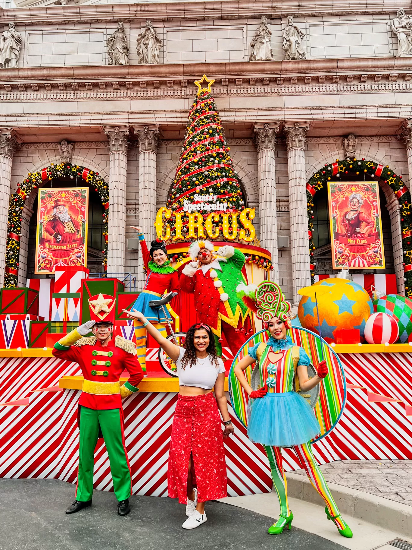Photo of Universal Studios Singapore By Kadambari Bhatte (curlytravelmess)