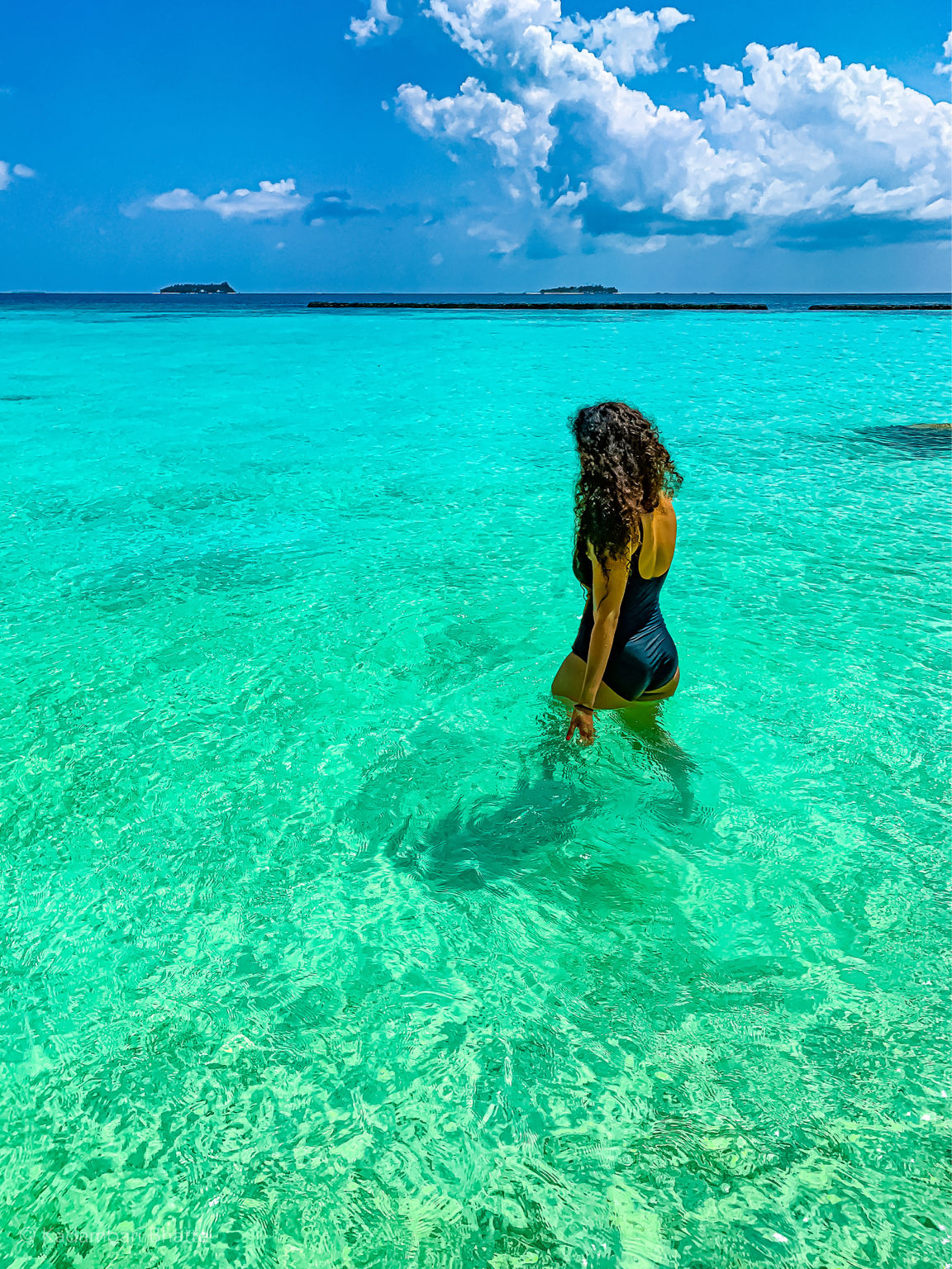 Photo of Happiness Comes In All Shades of Blue By Kadambari Bhatte (curlytravelmess)