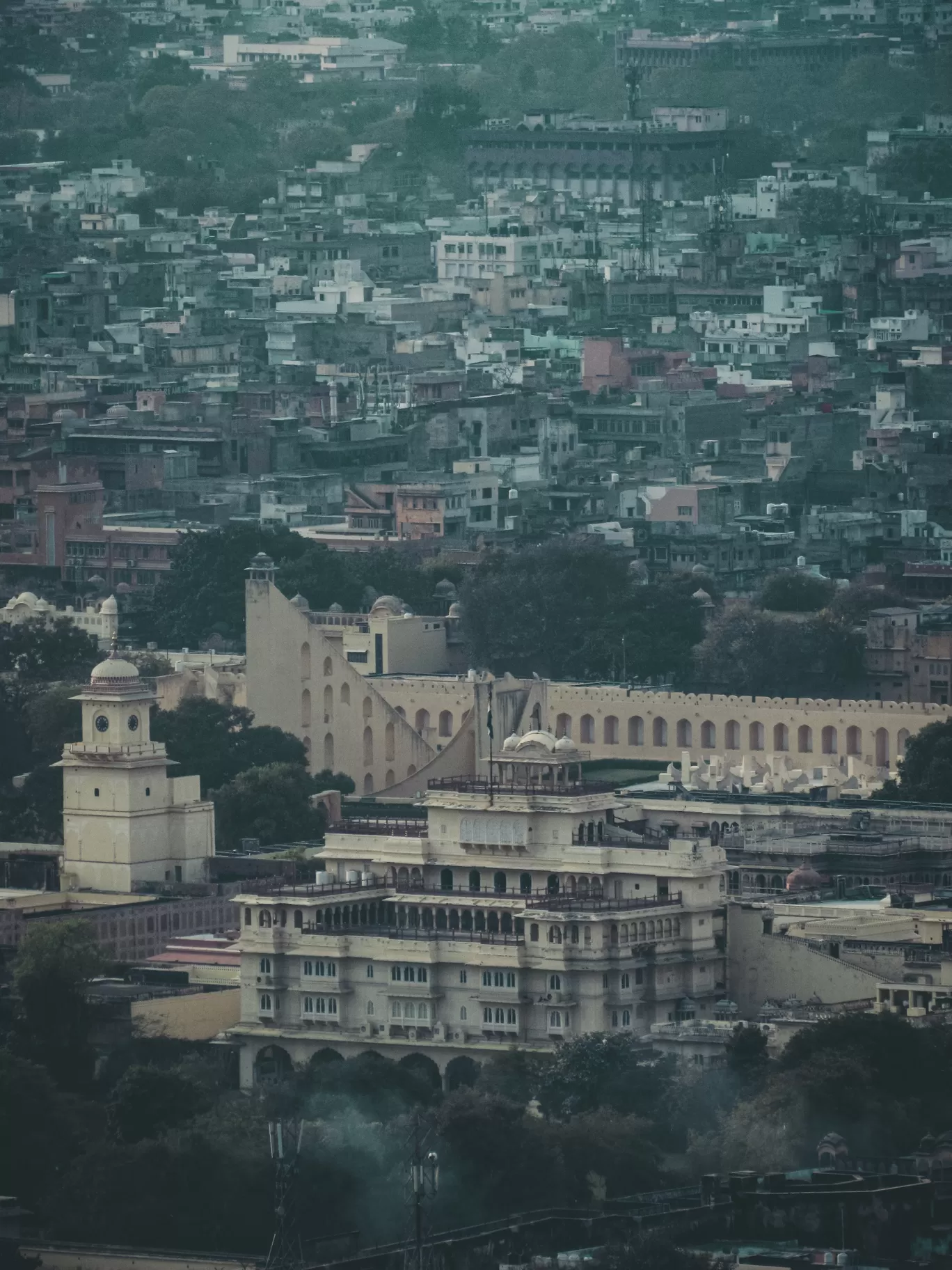 Photo of Nahargarh Road By Ajay Singh Chouhan