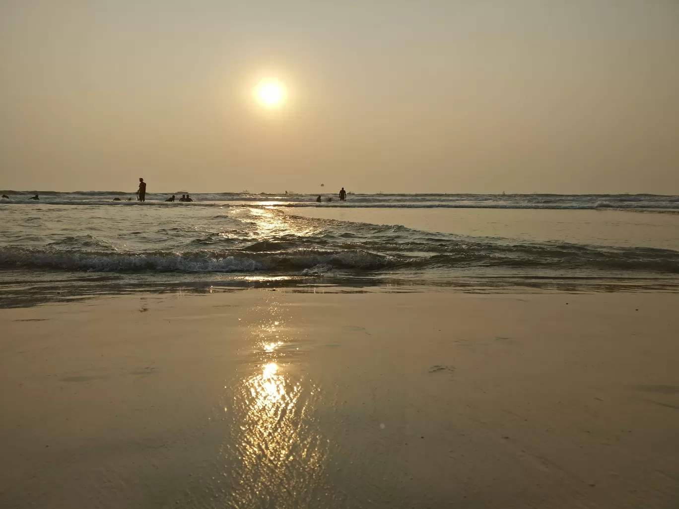 Photo of Baga Beach By Ajay Singh Chouhan
