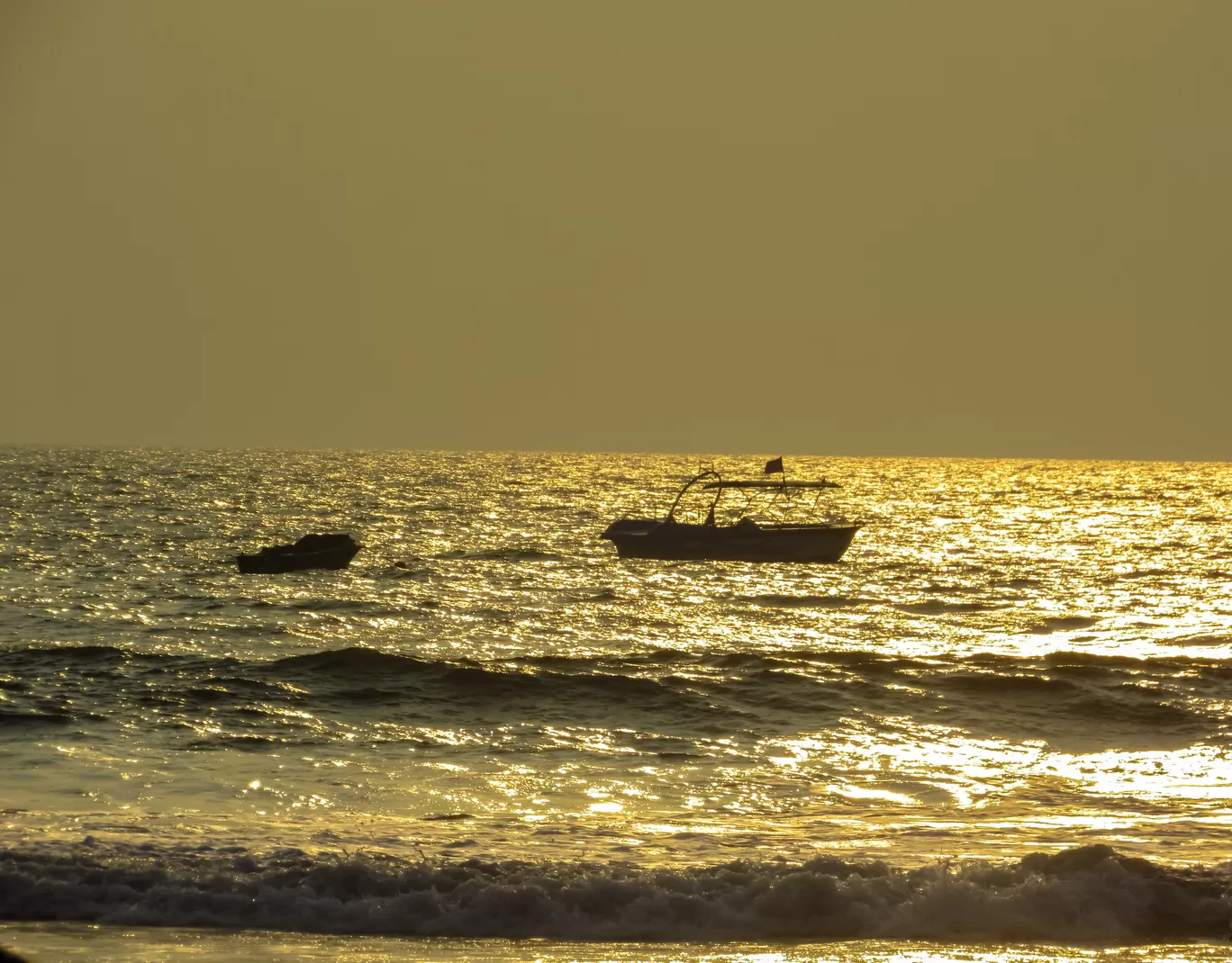 Photo of Baga Beach By Ajay Singh Chouhan