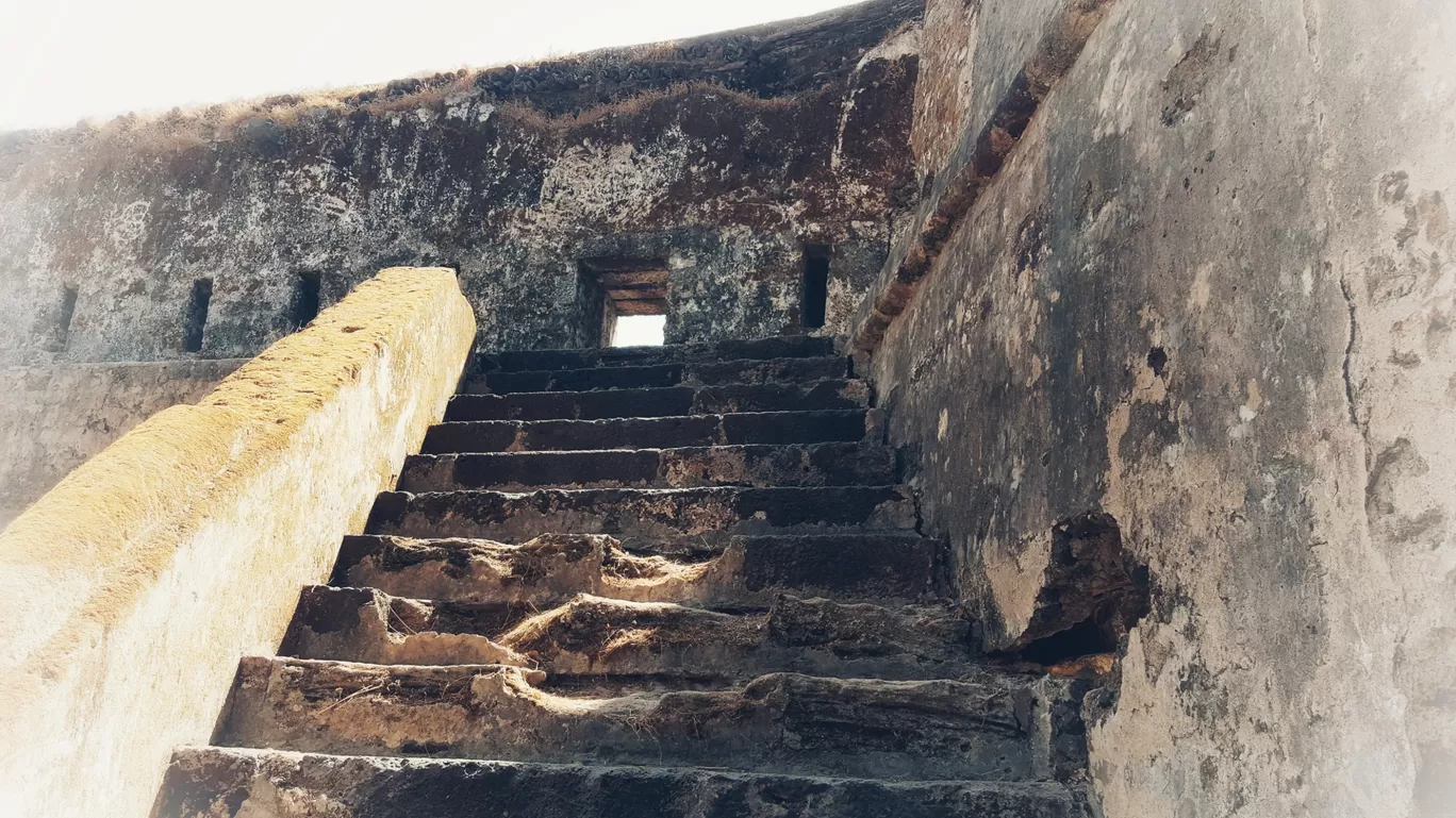 Photo of Mahim Fort Shirgaon Road By Jagan Nadar