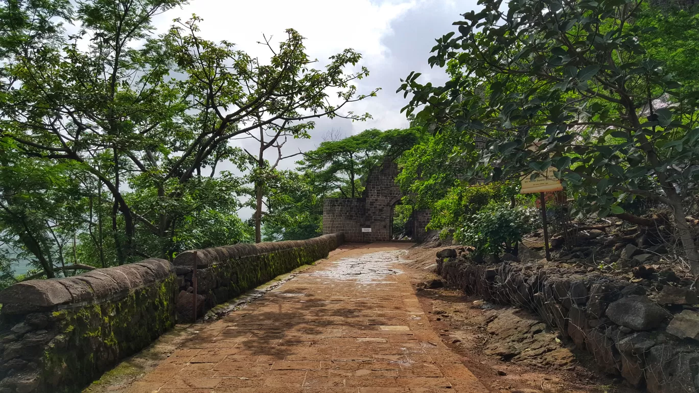 Photo of Shivneri Fort By Jagan Nadar