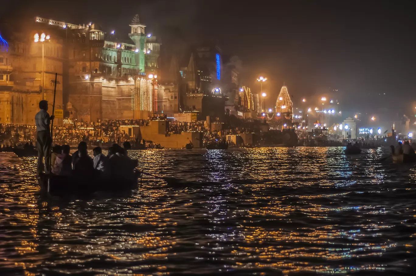 Photo of Varanasi By Rajendra Makharia