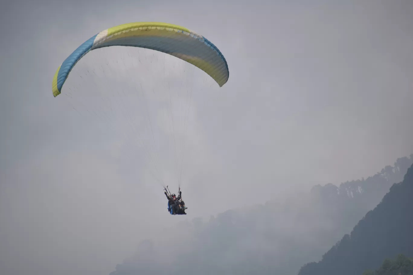 Photo of Bir Billing Paragliding By Nisha Rawat