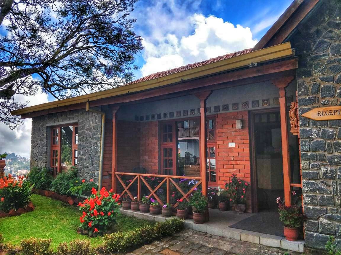 Photo of Breakfast In The Clouds Is A Thing And Here Is Where You Can Do It By MissDoLittle a.k.a Khushbu Jhaveri