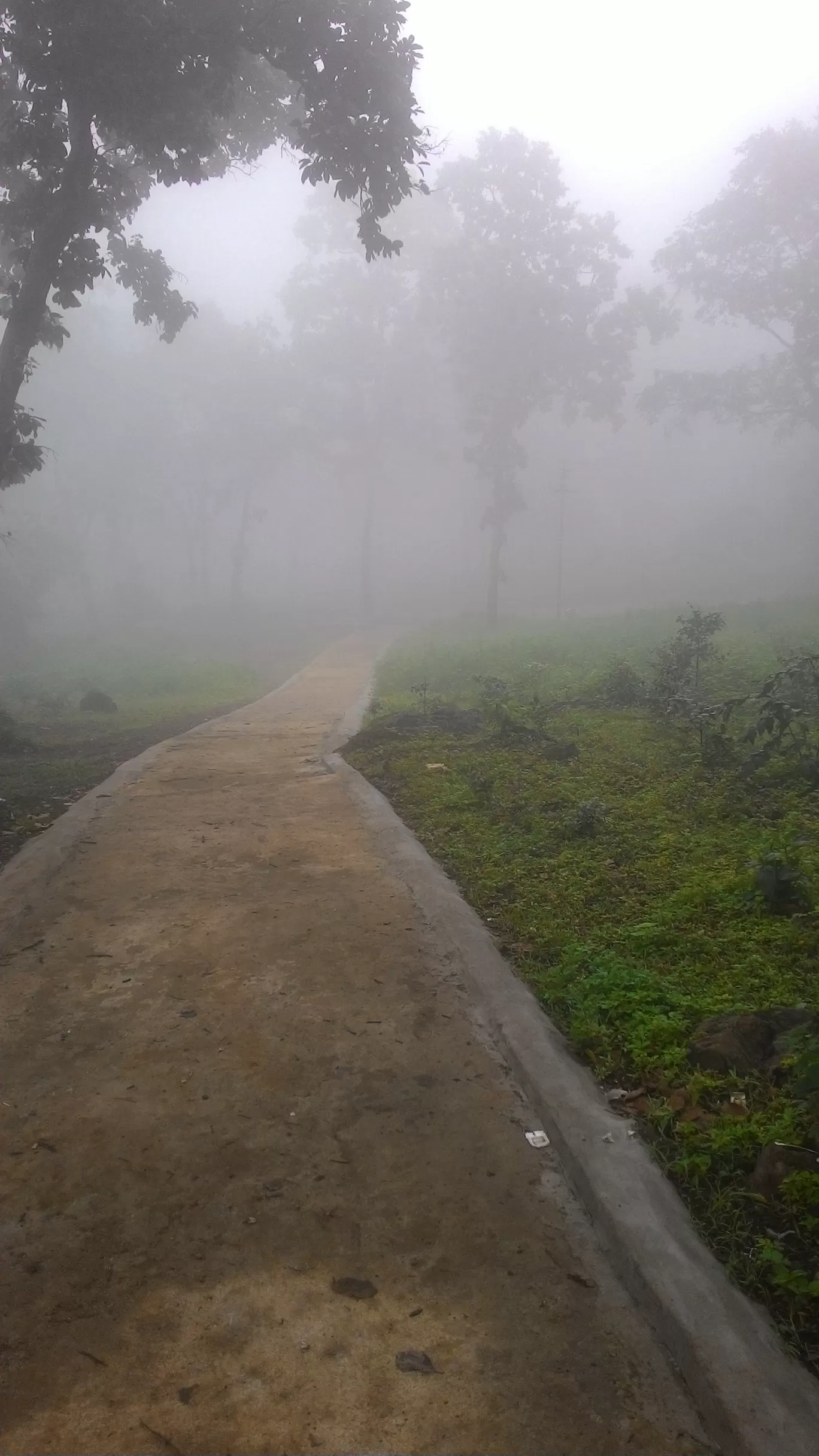 Photo of Sunrise point Kiriburu hilltop By Wanderlust Ashok